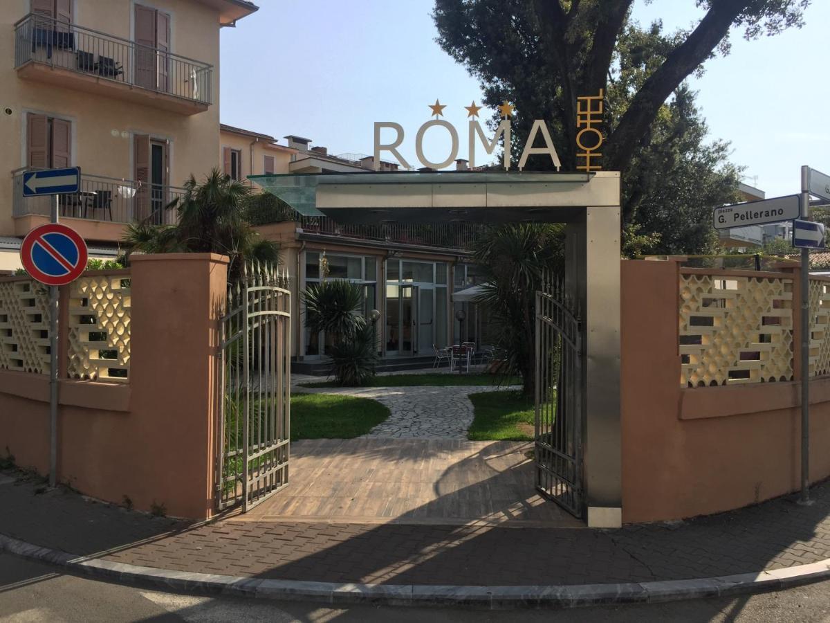 Hotel Roma Marina di Massa Exteriör bild